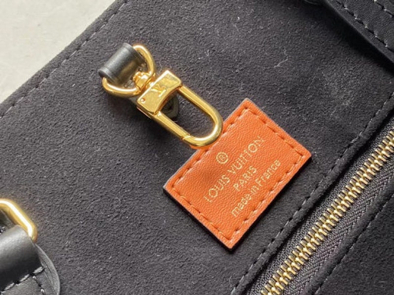 Louis Vuitton Onthego Bag 