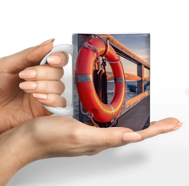 Selliner Seebrücke Tasse – Keramikbecher mit Ostsee-Motiv, Sonnenaufgang auf Rügen