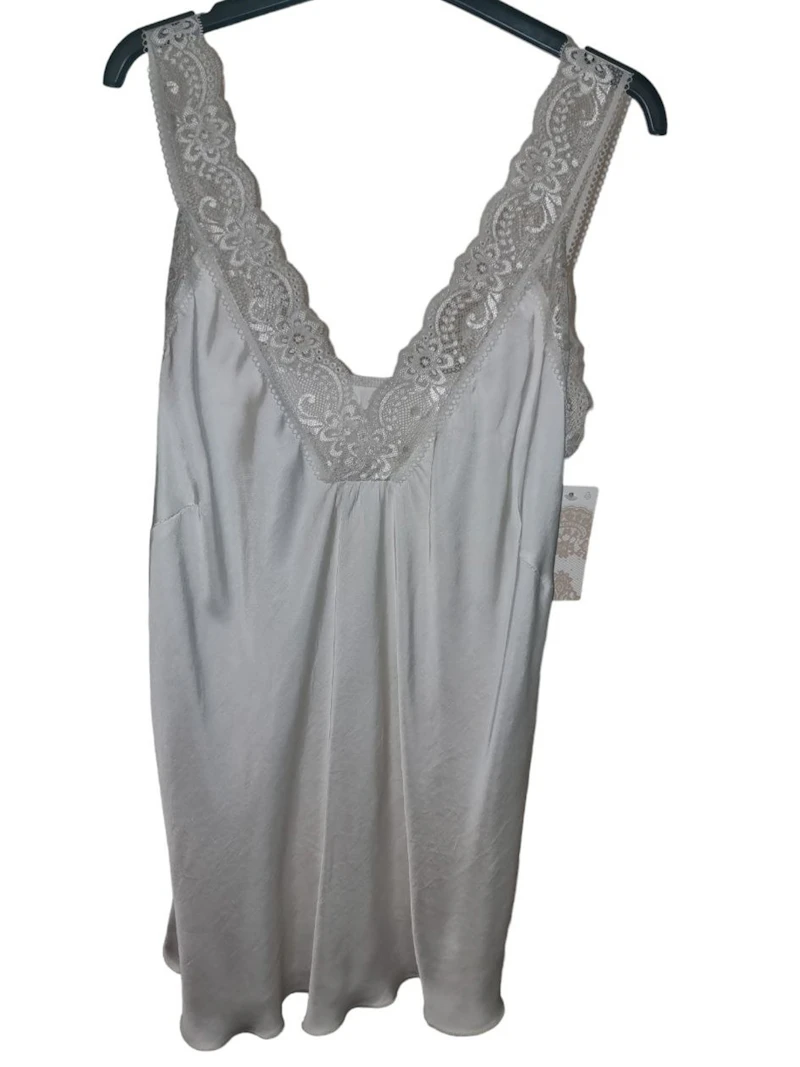 Top gr. M/L, verschiedene Farben