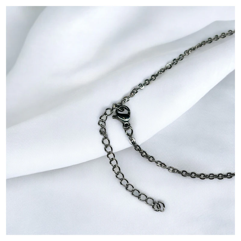 Kette "Liara" mit Sodalith