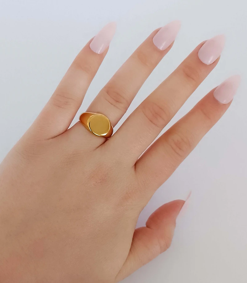 Signet Ring
