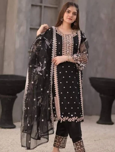 3Pc Formal Embroidered Organza Suit