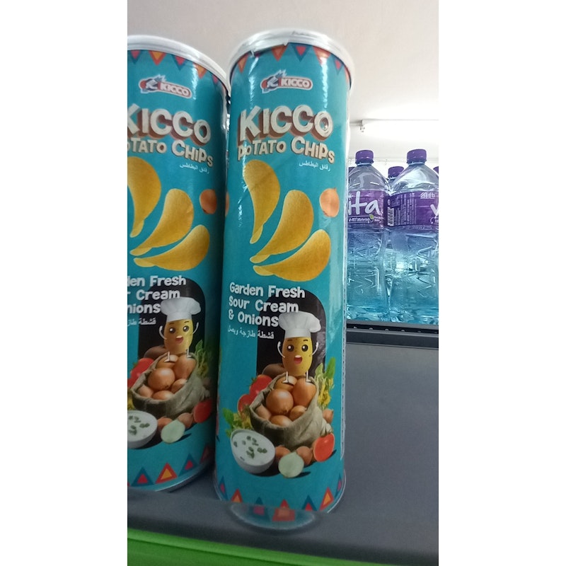 Kicco potato chips in sour cream onions flavor (Namaste)