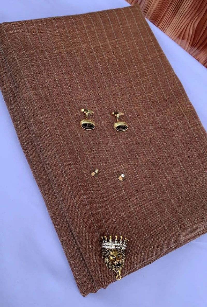 Furniture brown Senator