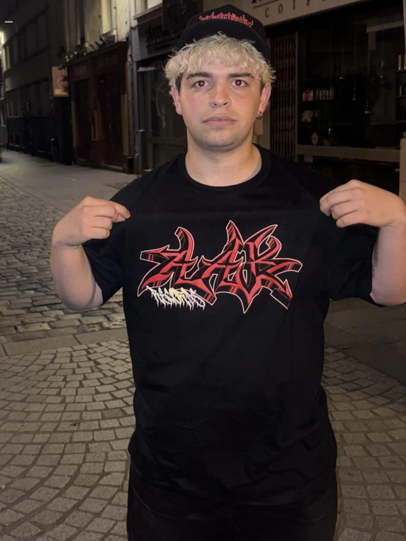 AAK RECORDS "ASHsCRiBBz" LOGO SHIRT