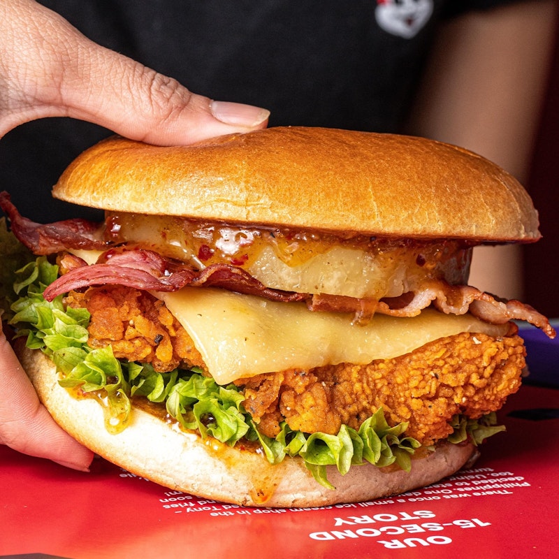 Tropical Chicken Burger (信和 Jollibee)