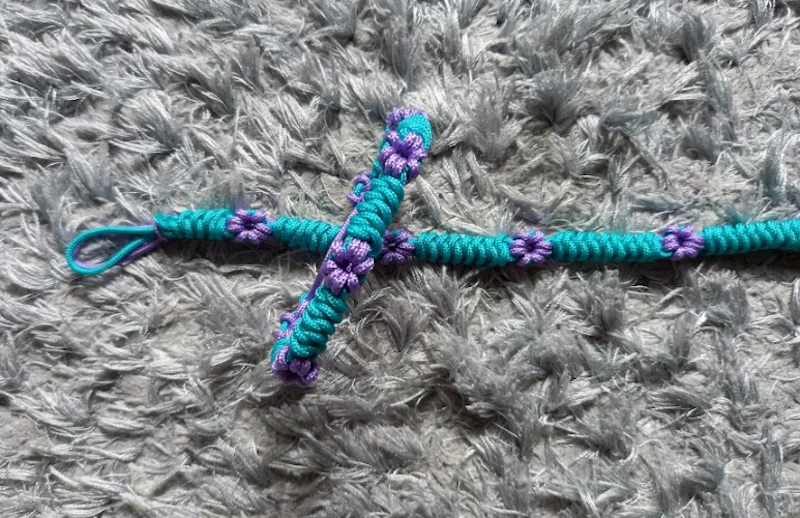 Daisy Chain Bracelets
