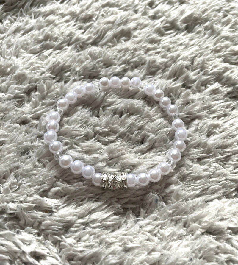 White sparkle
