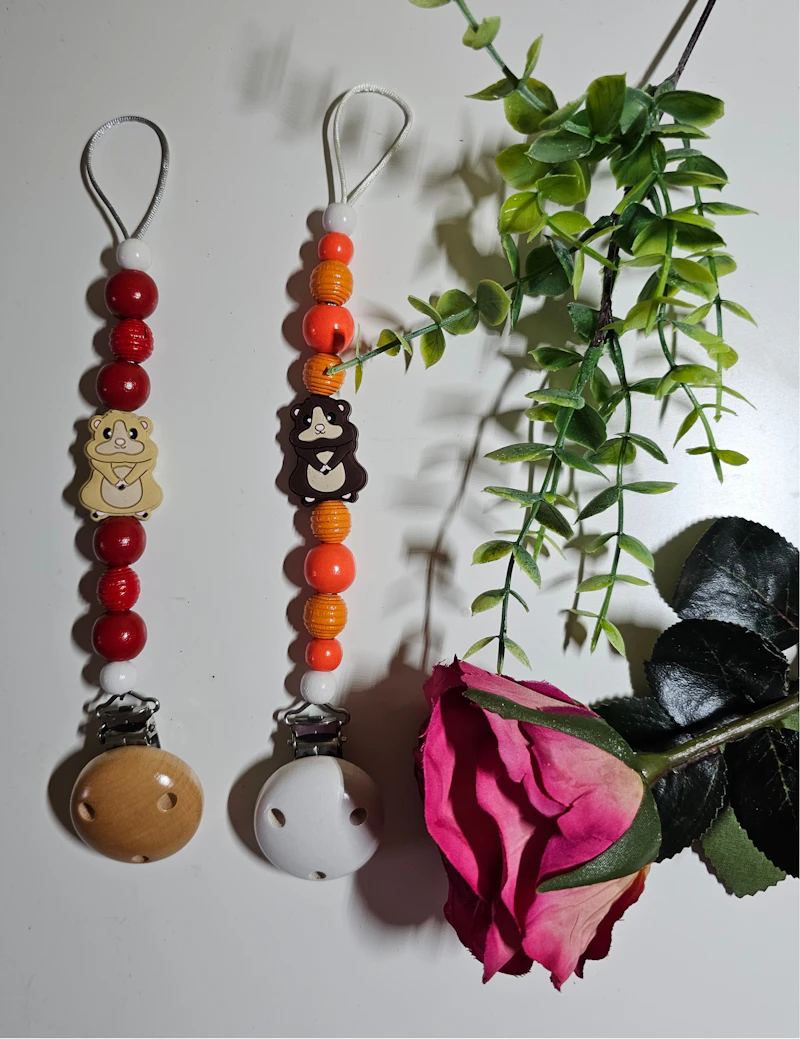 Schnullerketten mit (Meer)Schwein