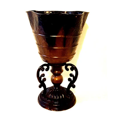 Tuscany (Horizontal Ribbed) Trumpet Vase