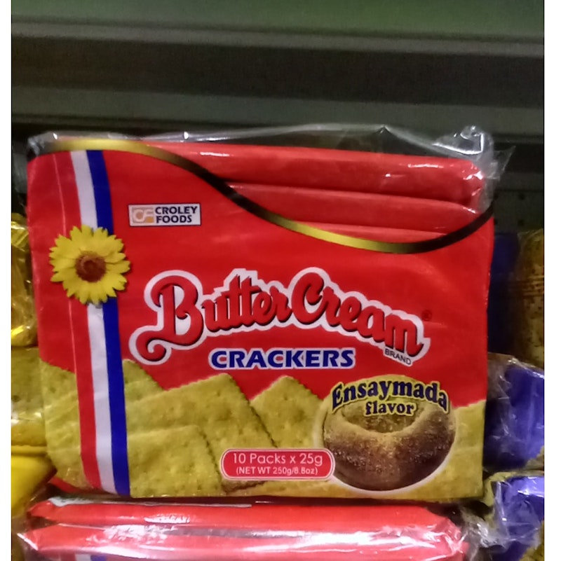 Butter cream crackers in ensaymada flavor (Yoyo Mart)