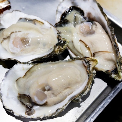 6pcs Oysters (下環沙梨頭洪陶大生蠔)