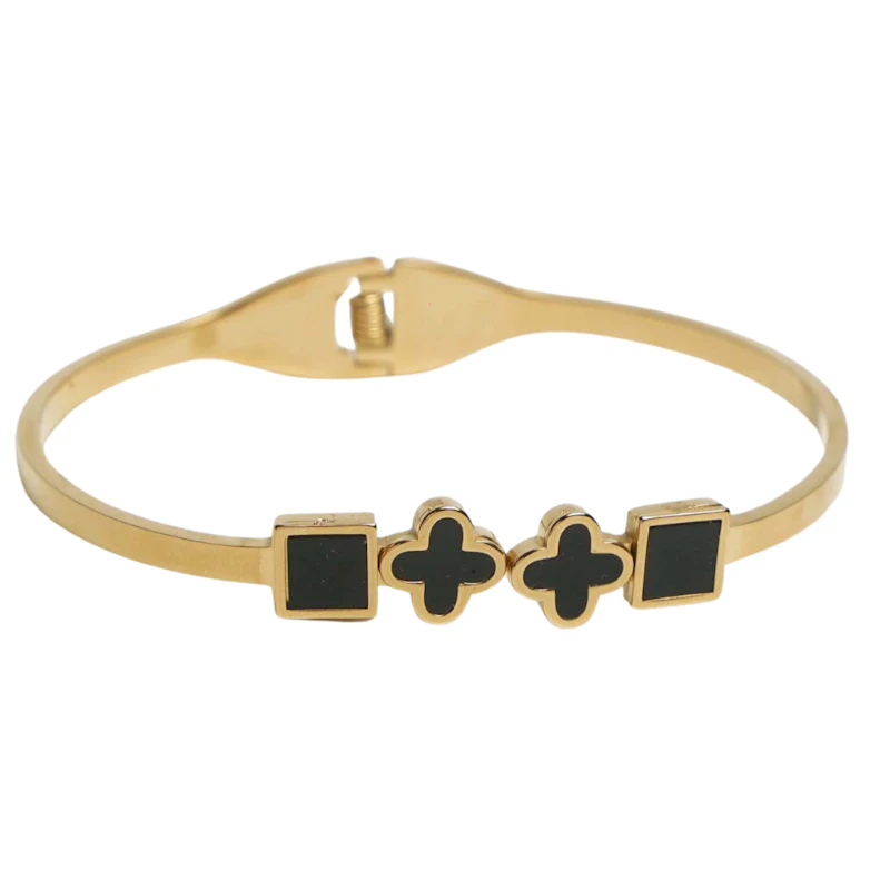 Chic Up Clover Charm Bracelet 