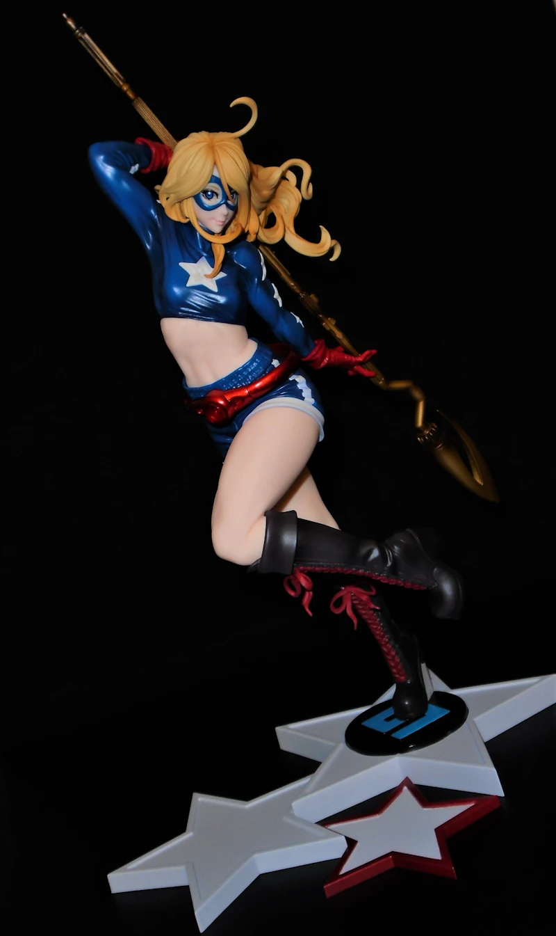 Justice League - Stargirl - Bishoujo Statue - DC Comics Bishoujo - 1/7 (Kotobukiya)