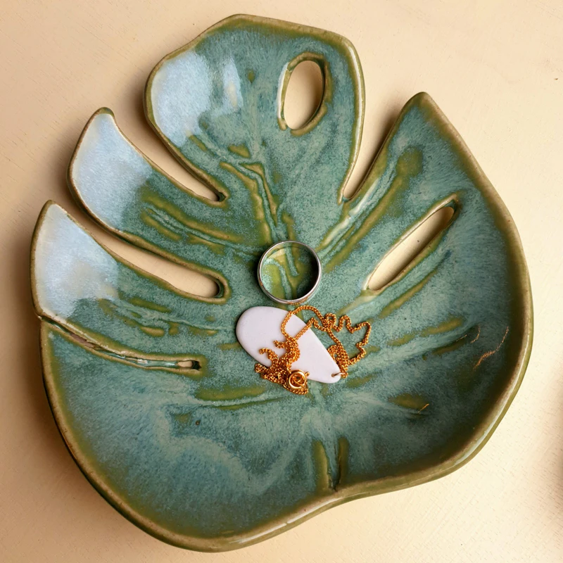 Ceramic monstera leaf trinket dish. Large