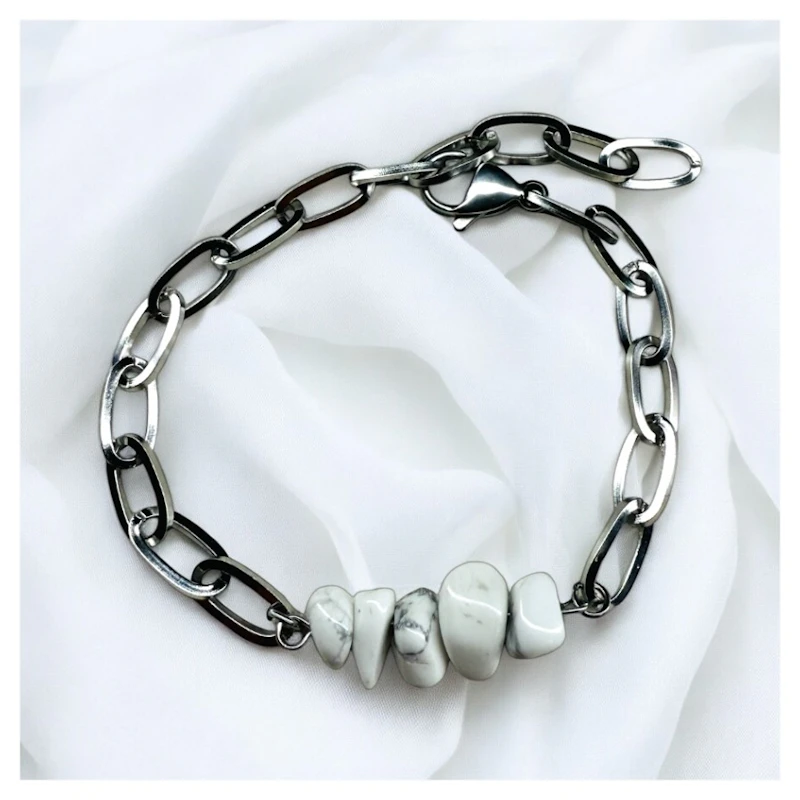 Armband "Ylena" mit Howlith