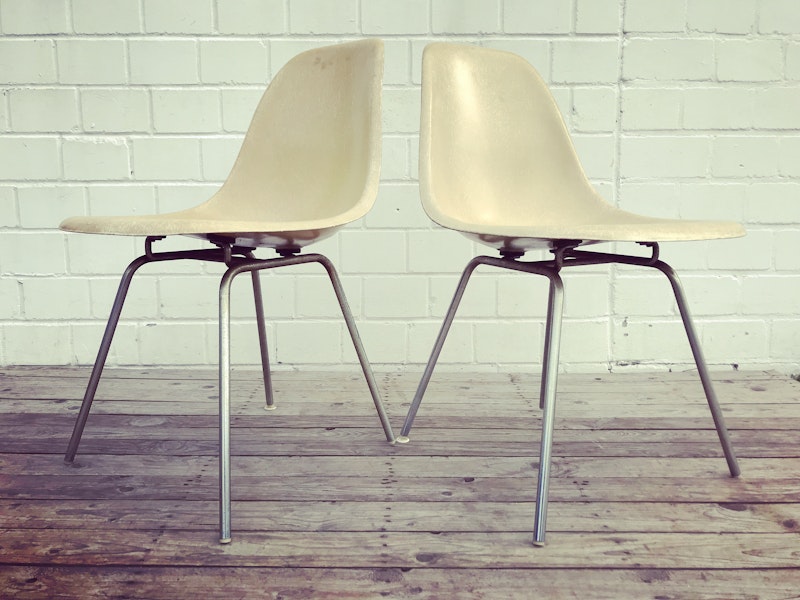 Set Of Two Charles And Ray Eames Dsx Chairs
