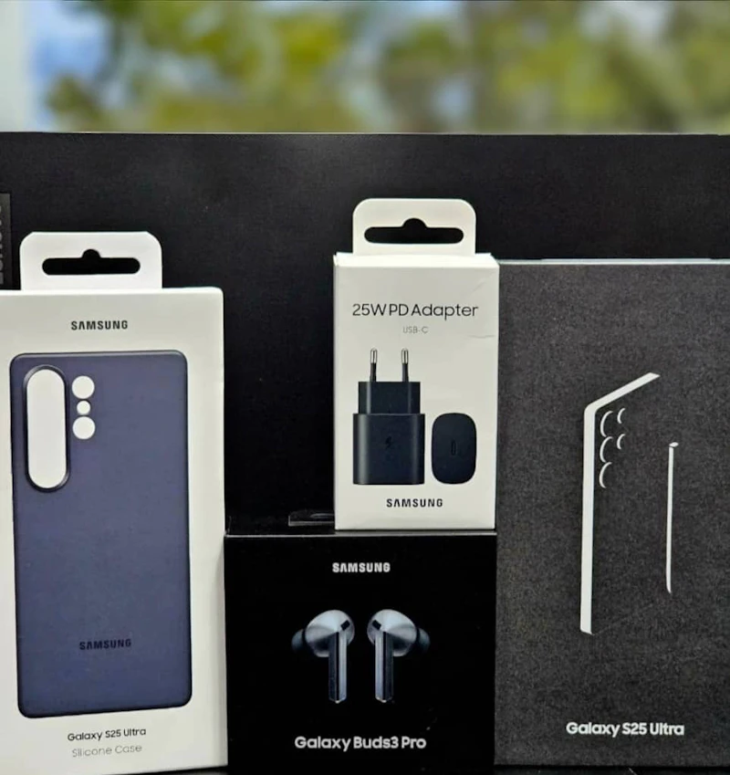 Samsung Galaxy S25 ULTRA