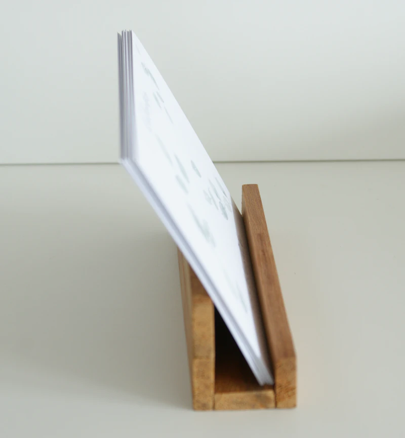Notizenhalter aus Holz