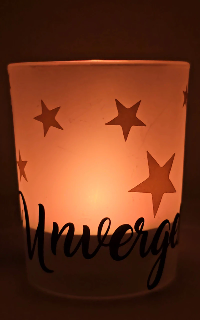 Teelichtglas mit Meerschweinchenengel