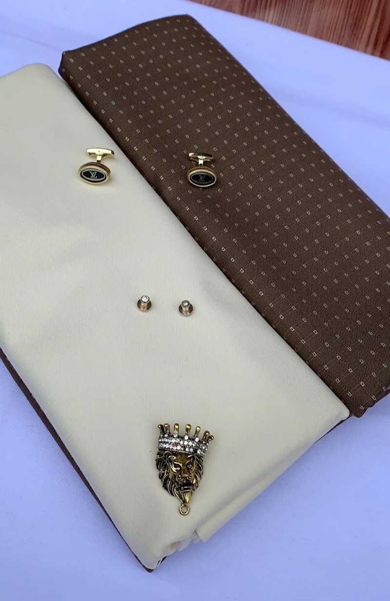 Milk and brown Senator