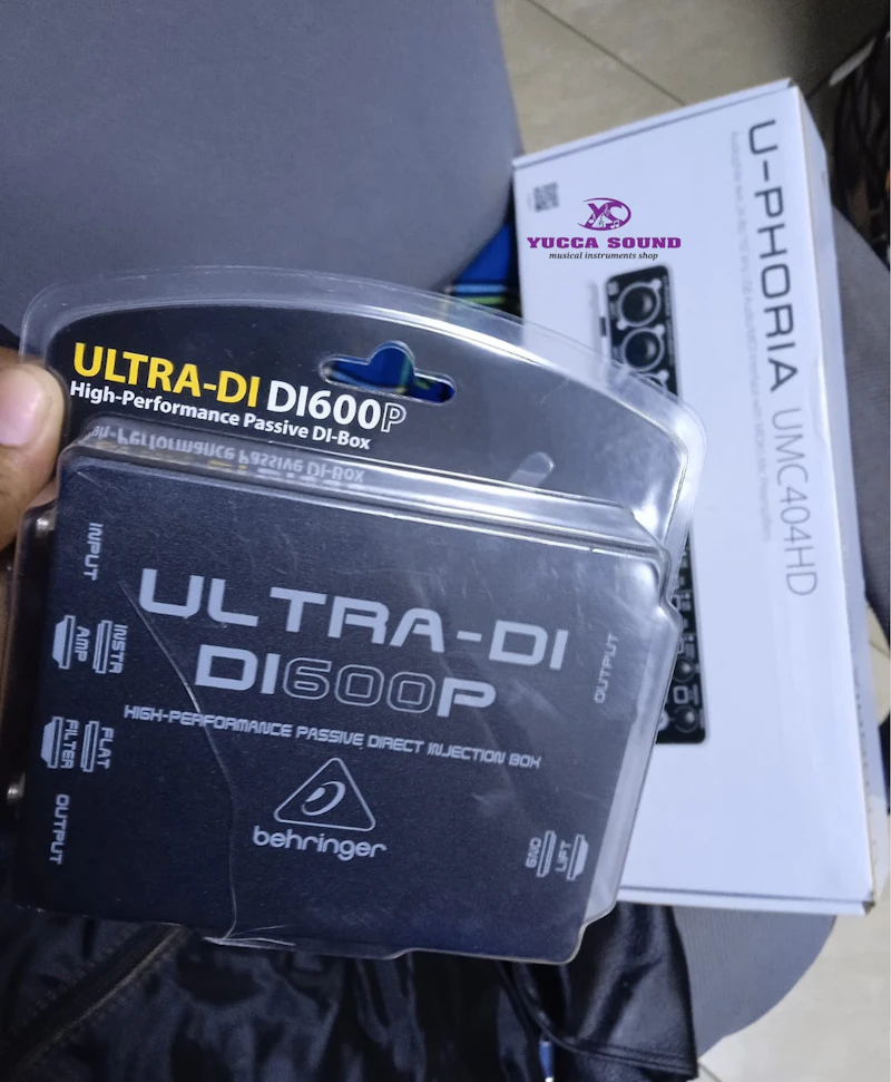 Behringer Ultra-DI DI600P Passiv DI-Box, LP Filter, IN: 2x 6.3mm-Klinke, OUT: XLR, Dämpfungsschalter