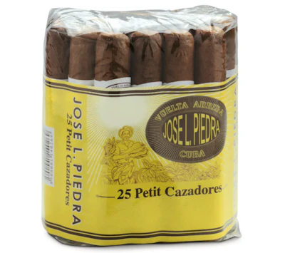 JOSE L. PIEDRA PETIT CAZADORES CIGAR