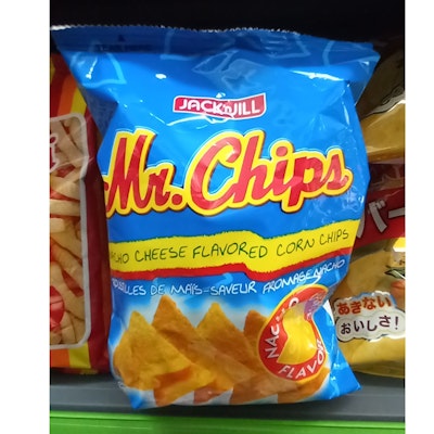 Mr Chips cheese flavor corn chips (Namaste)