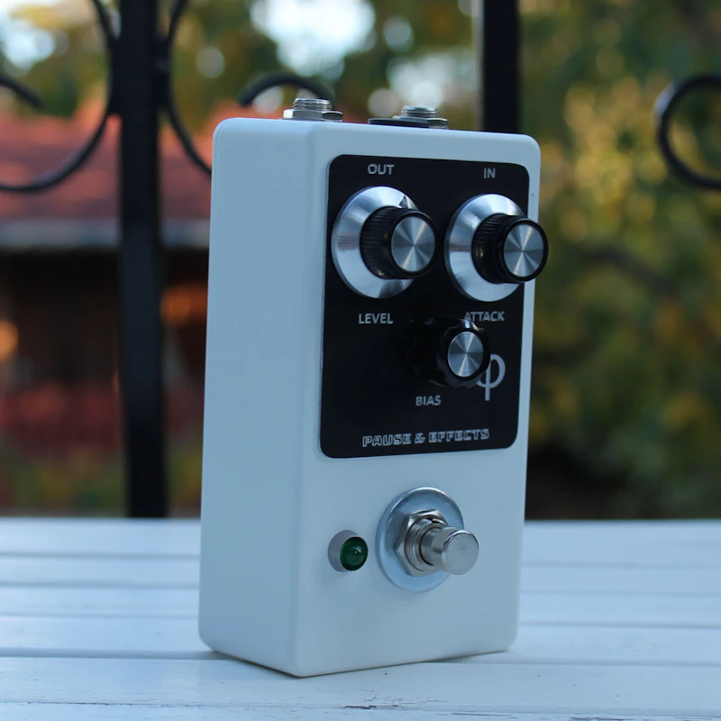 Pause&Effects Feta - Germanium Vox Tone Bender V828 Fuzz