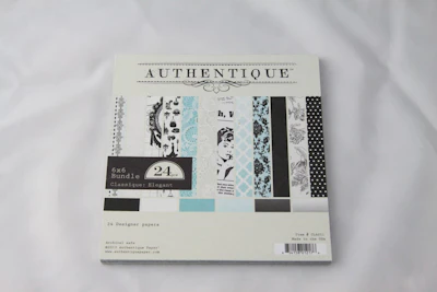 Authentique™ Scrapbook - Block "Elegant"