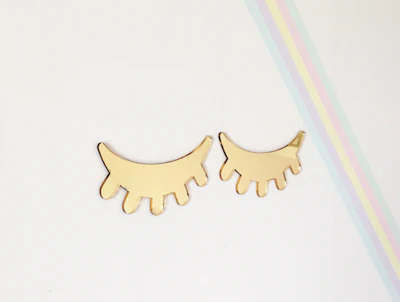 Lala Loves Decor Dreamy Eyes Mirror Gold Acrylic Wall Decor