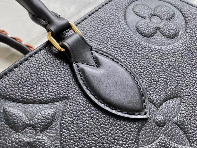 Louis Vuitton Onthego Bag 