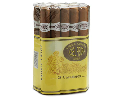 JOSE L. PIEDRA CAZADORES CIGAR