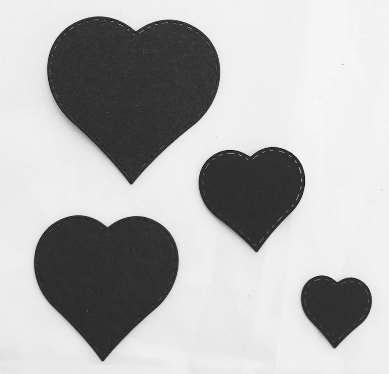 Die Cut - Schablonen- Set "Herzen"