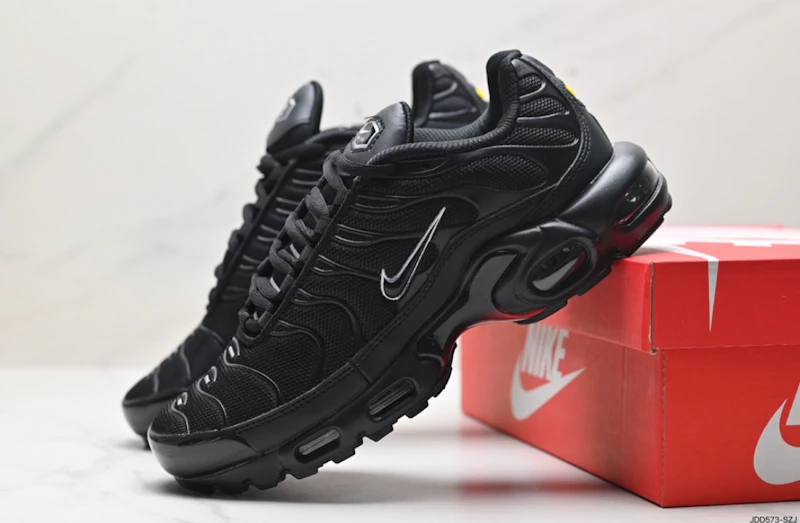 NIKE TN 1