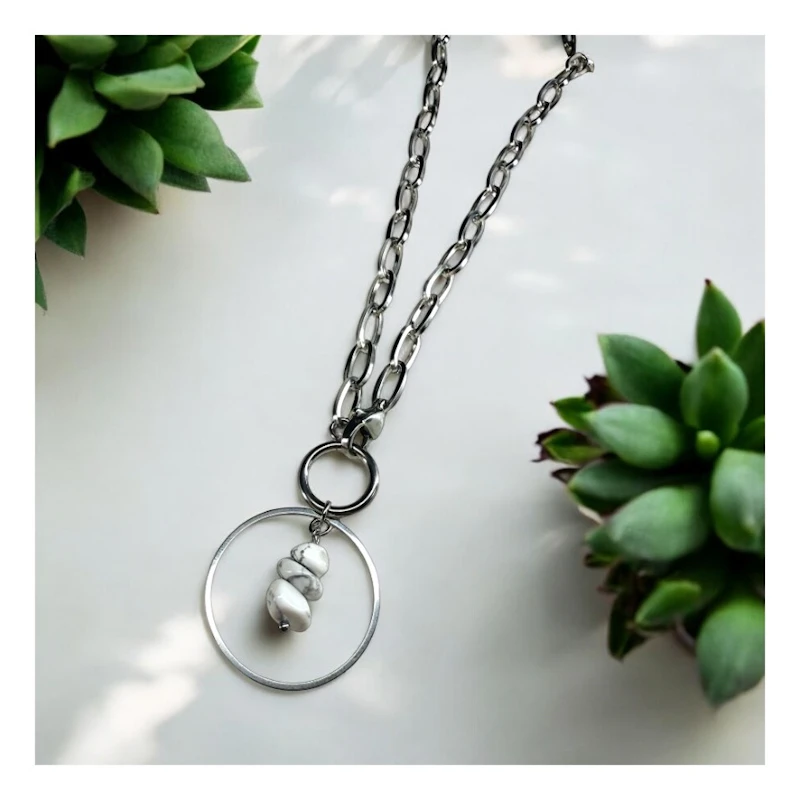 Y-Kette "Ylena" mit Howlith