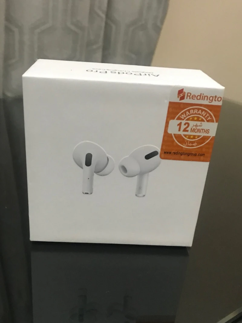 Apple Airpods Pro with free case