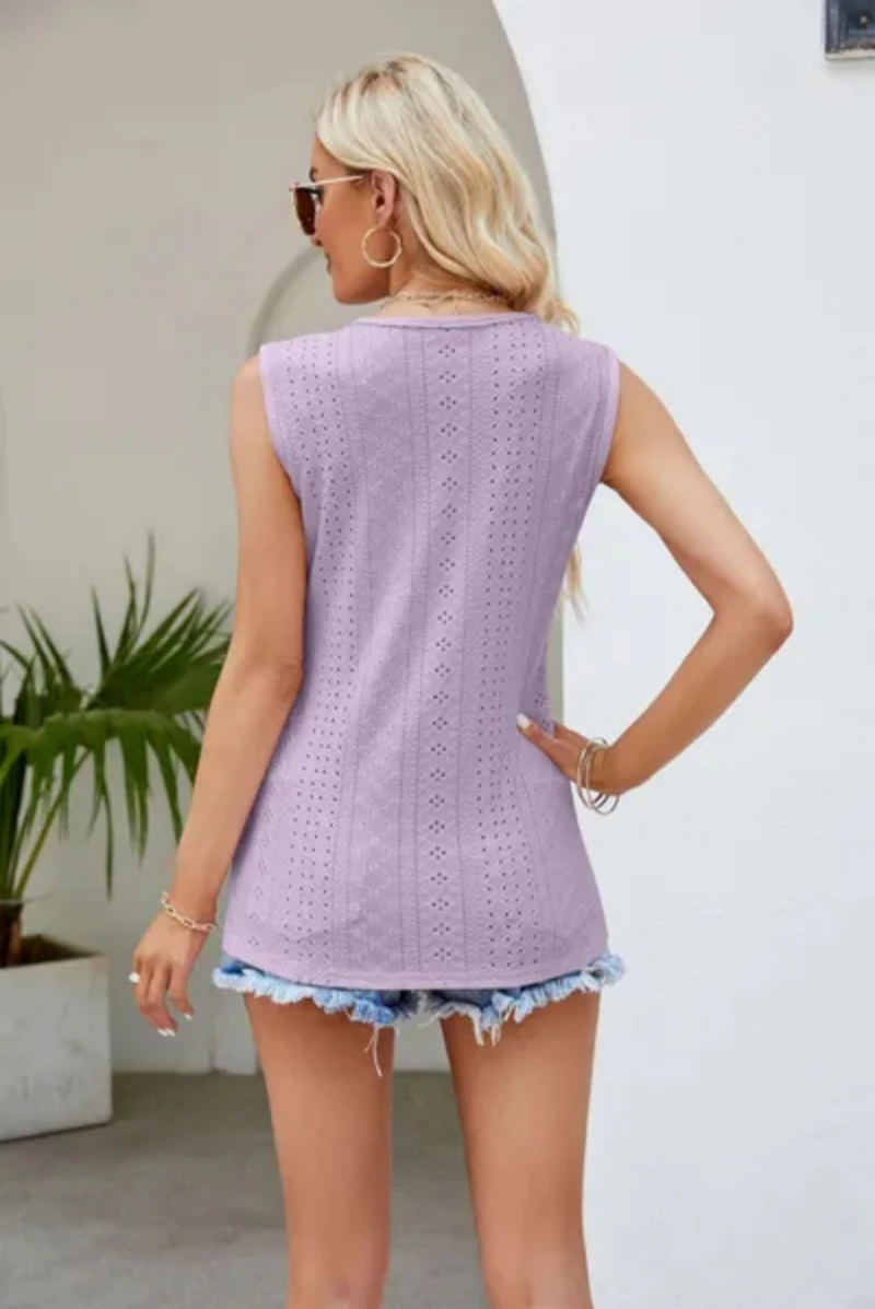 Sleeveless women tops 