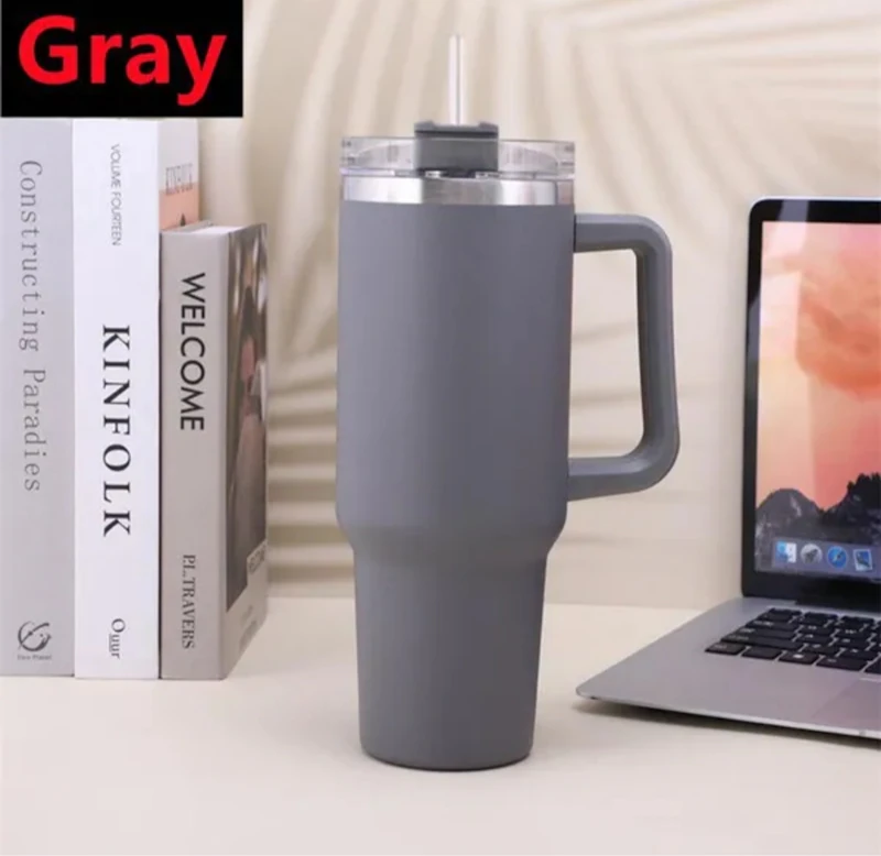 Insulated stainless steel tumblers with straw 