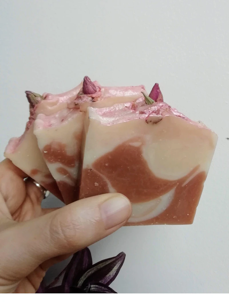 Rose Geranium & Ylang Ylang Soap, Olive Oil and Shea butter. 