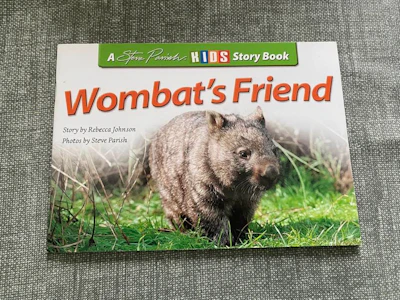 Steve Parish & Rebecca Johnson - Kids Story Book - Wombat