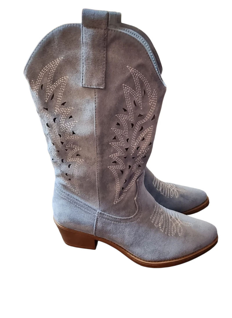 Stiefel verschiedene Farben und Größen 