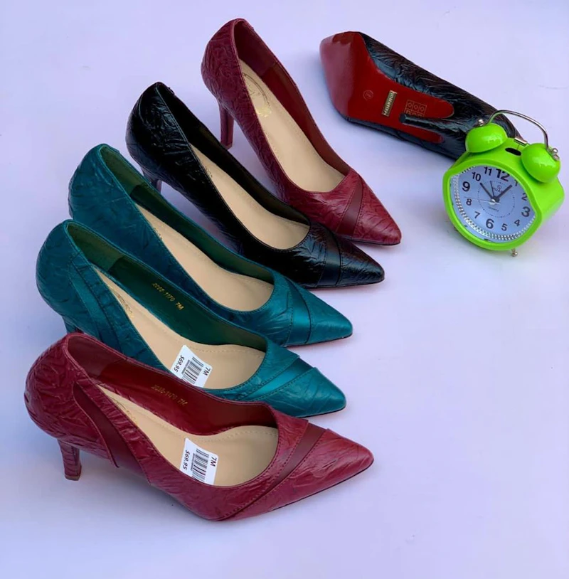 Plain sleek Shoe- Black, Gold, Wine - Size: 37-43