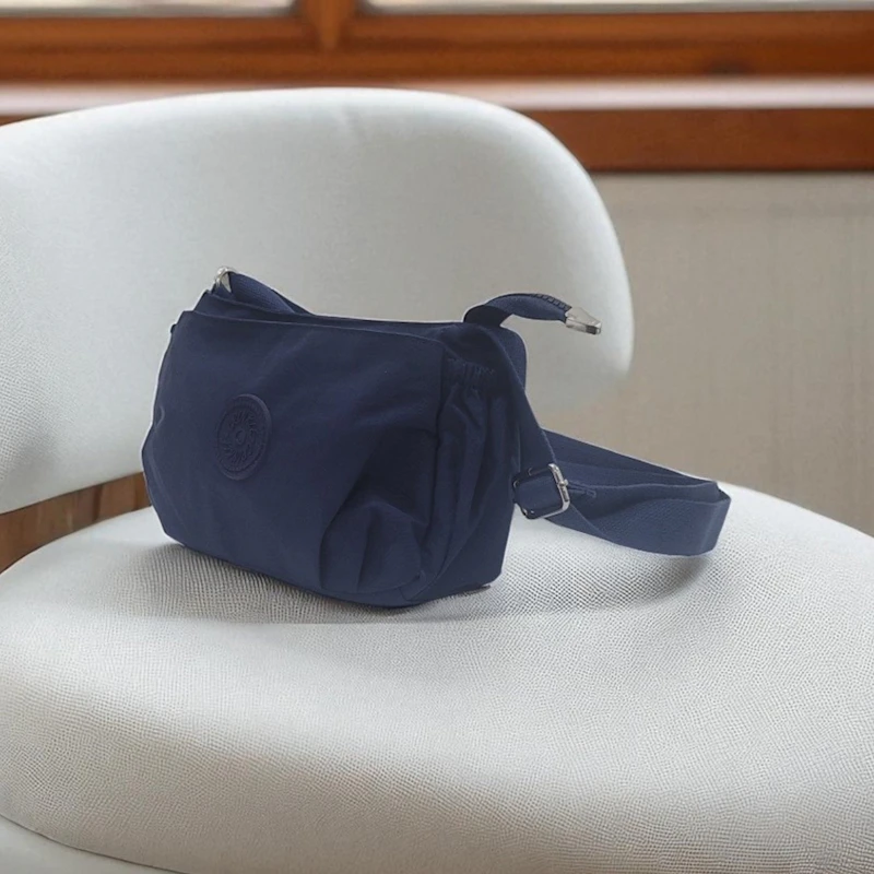 CRINKLE Compact Collection Hand Bag 