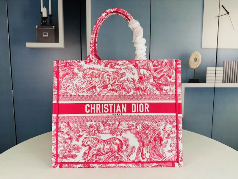 Christian Dior 