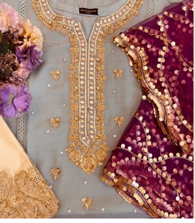 Agha noor hot sale formal dresses