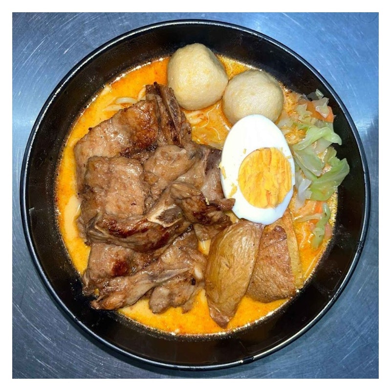 Fried Porkchop Laksa (BigMomma)