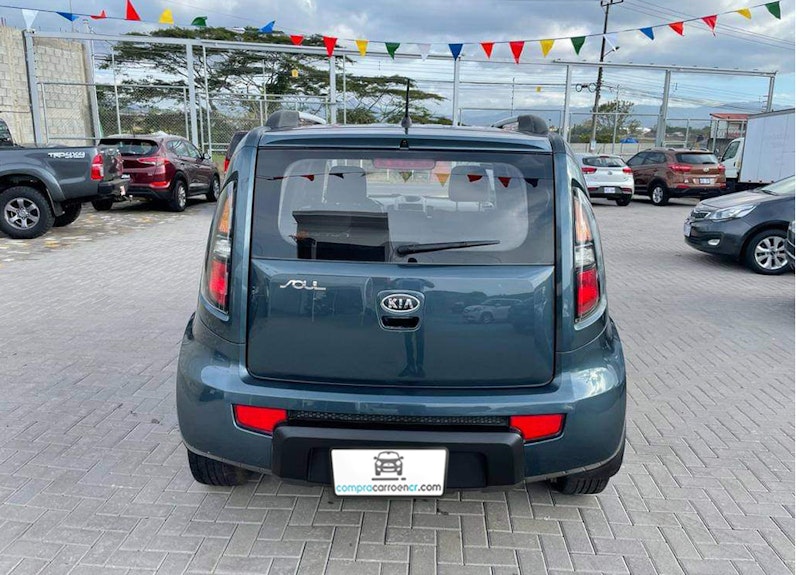 Kia Soul 2011, manual, versión nacional, motor 1.4 gasolina