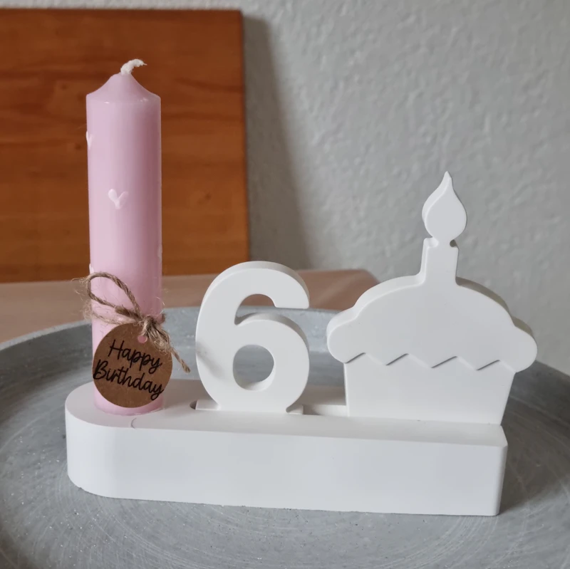 Kerzenständer zum Geburtstag mit einer Zahl