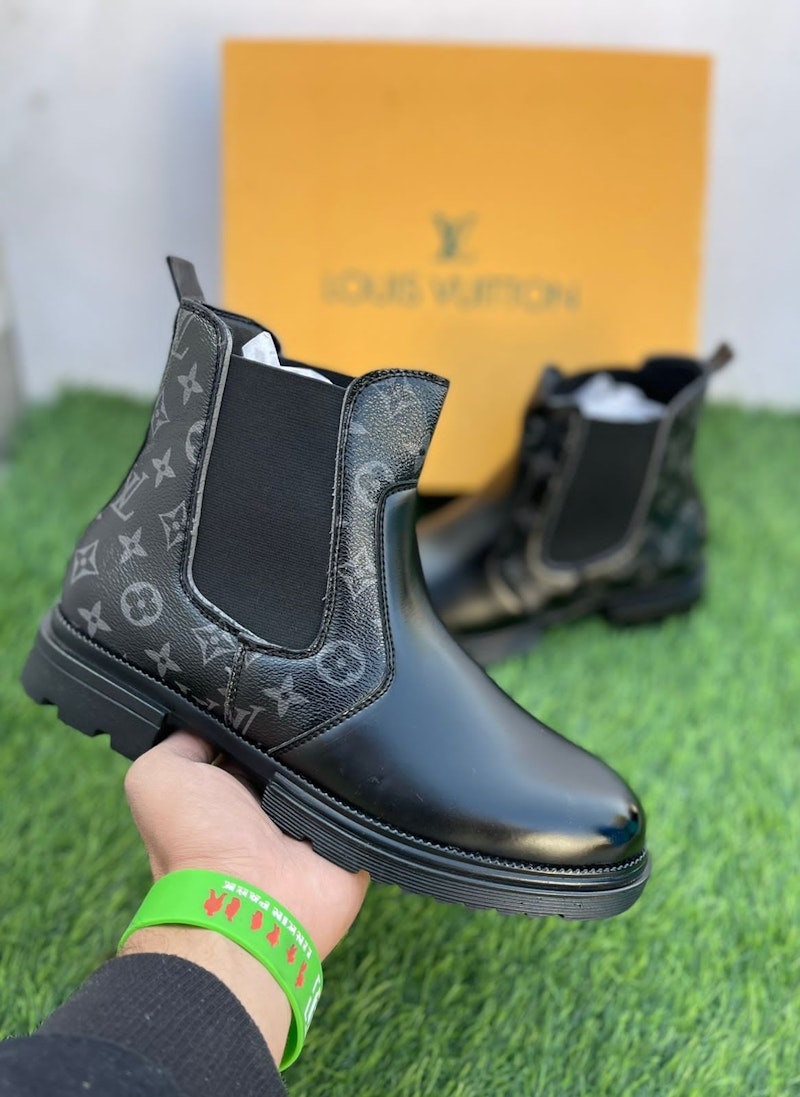 Louis Vuitton Chelsea Boots